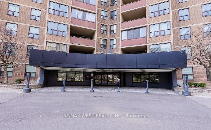 234 Albion Road, Unit 1512
