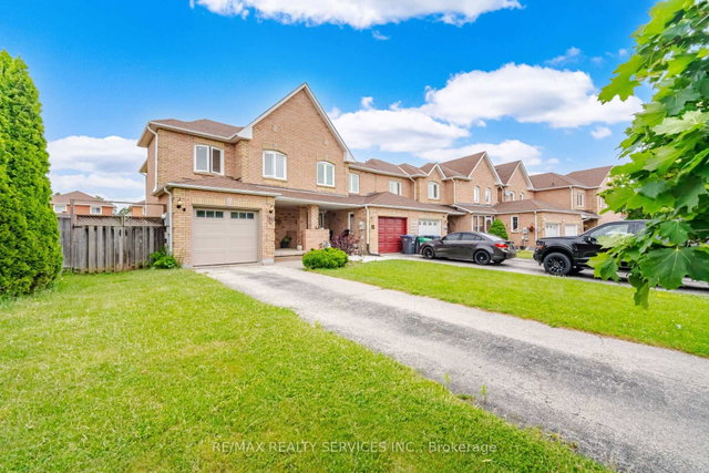 82 Muirland Crescent
