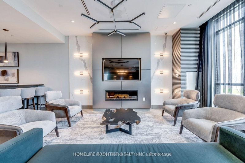 205 - 50 Thomas Riley Road W