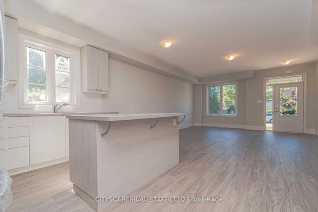 565 Wedgewood Drive