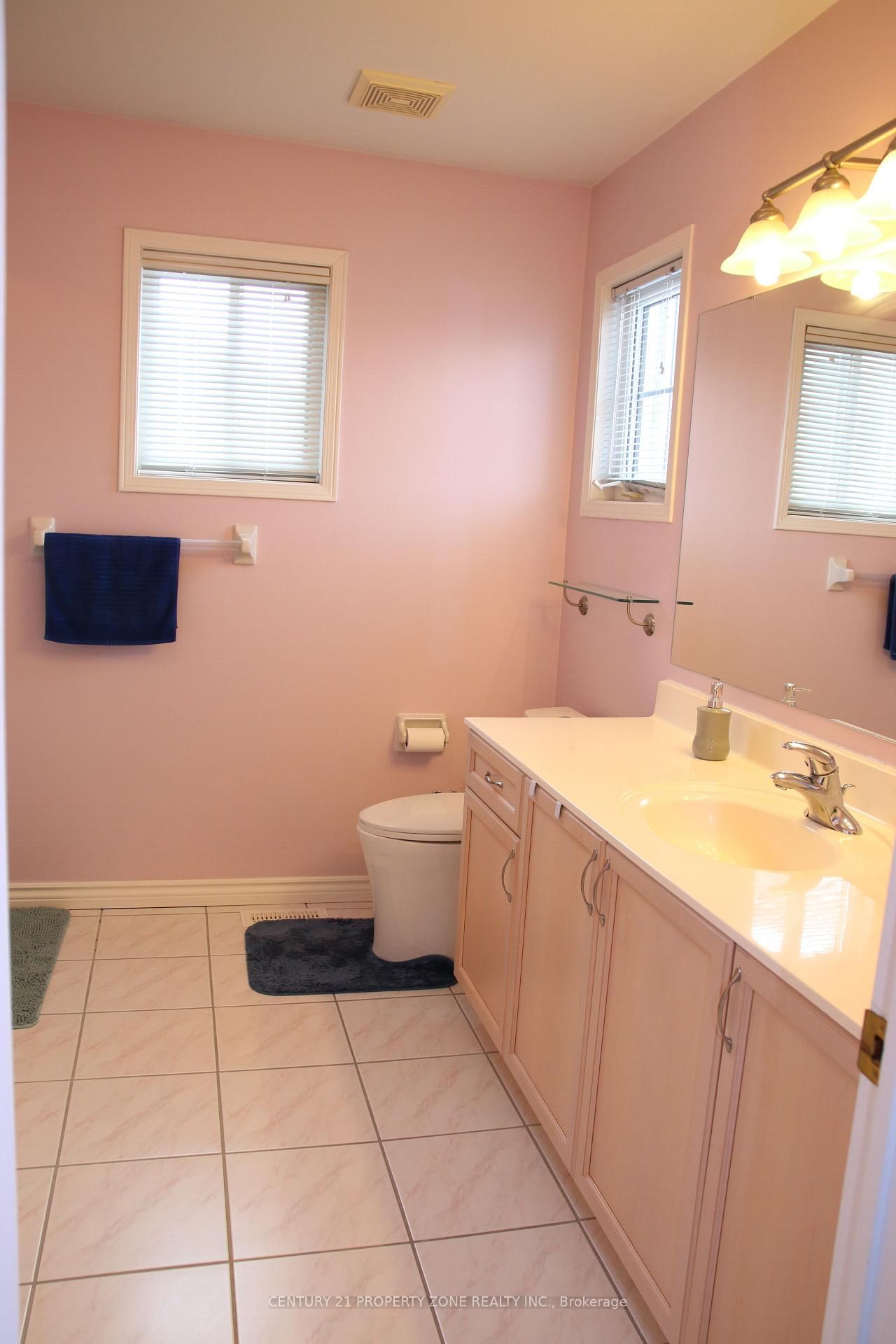24 Sweet Clover Crescent • Brampton, ON photo 22
