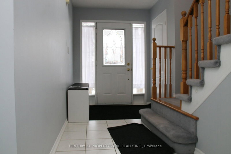 24 Sweet Clover Crescent