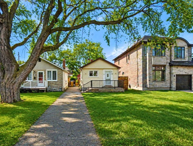 22 Albright Avenue