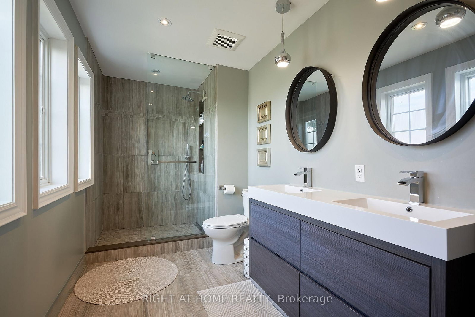 271 S RICHVALE Drive • #24 • Brampton, ON photo 17