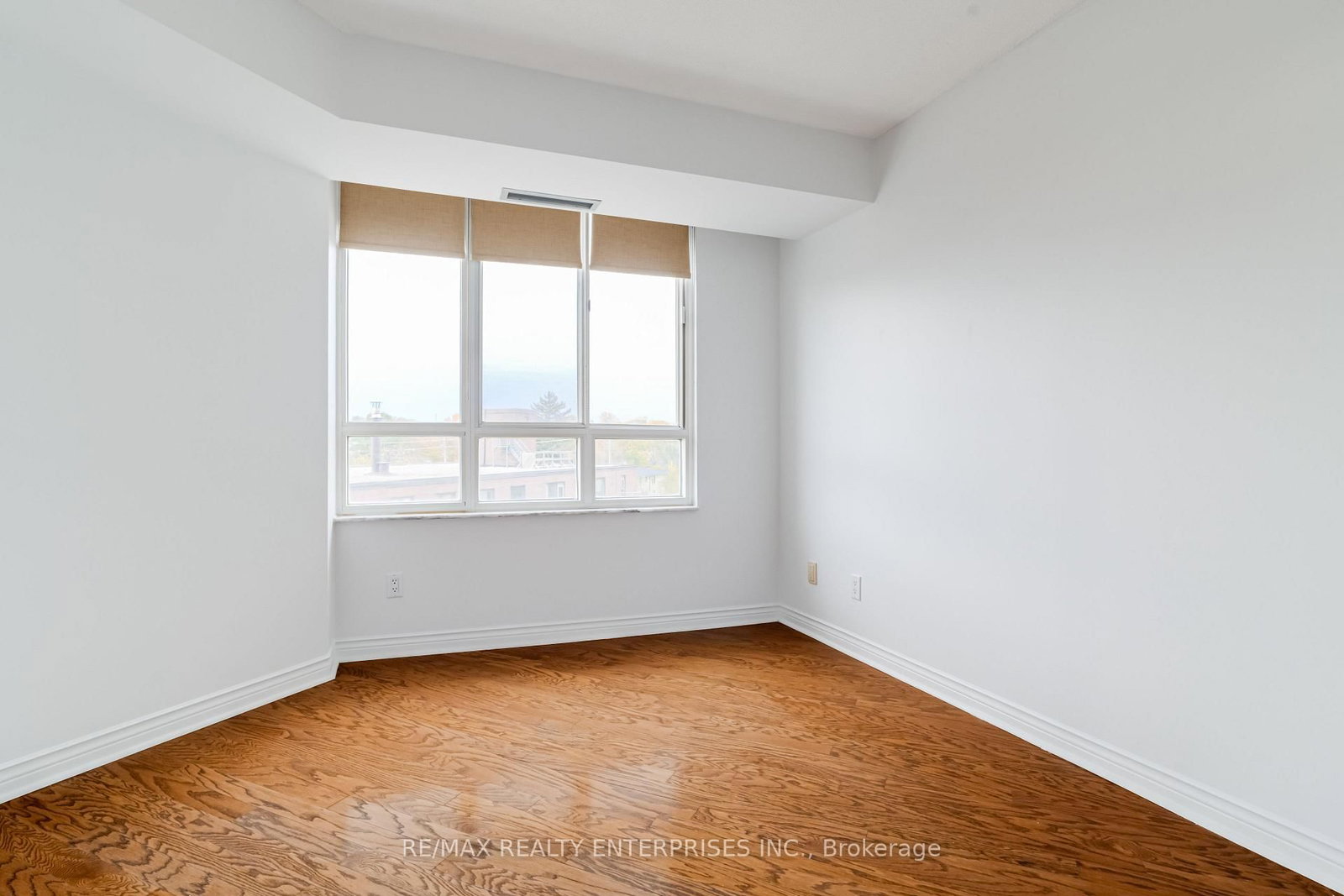 2285 Lake Shore Boulevard W • #304 • Toronto, ON photo 13