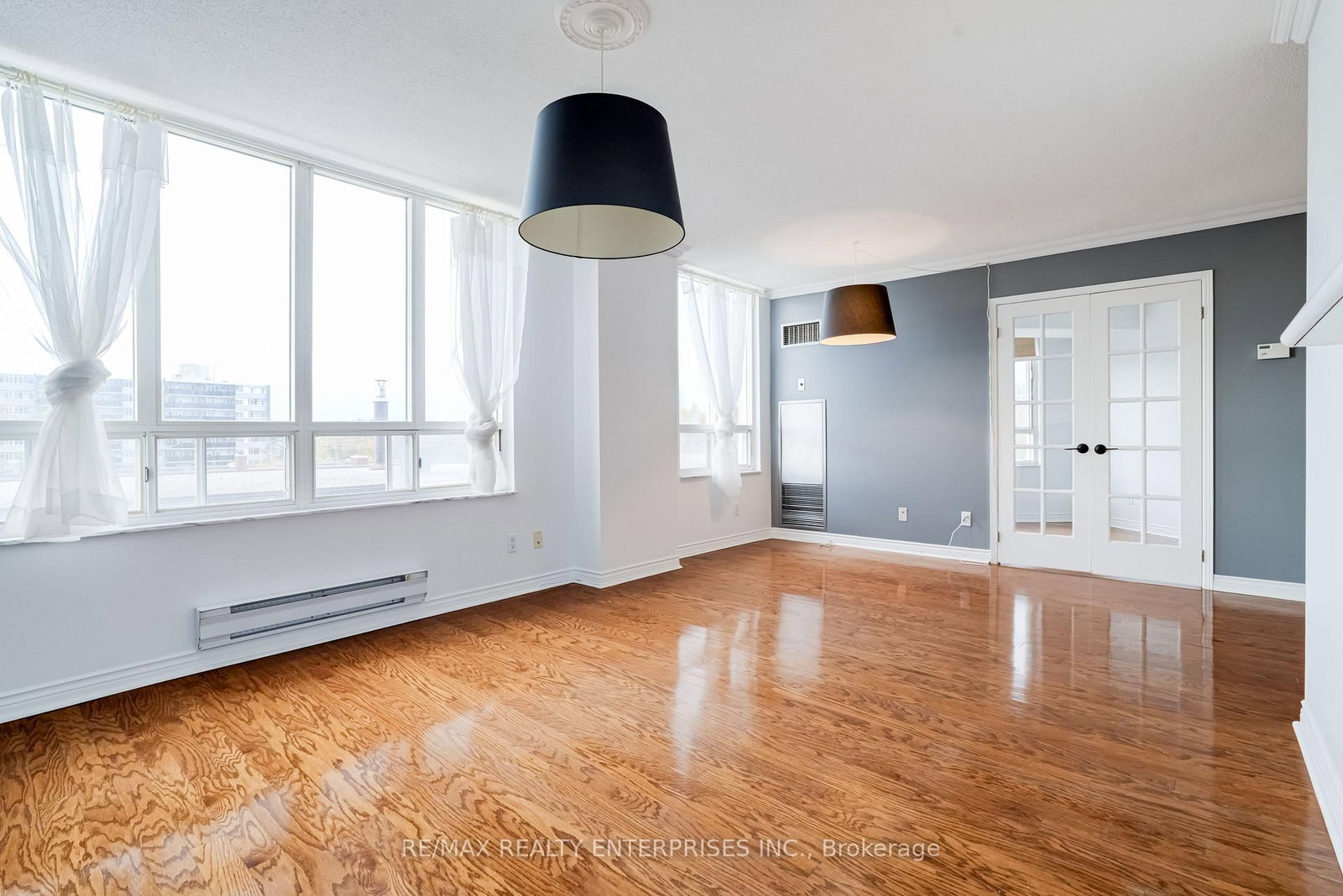 2285 Lake Shore Boulevard W • #304 • Toronto, ON photo 6