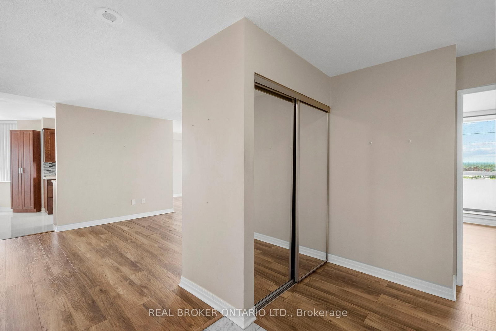 30 Malta Avenue • #1603 • Brampton, ON photo 12