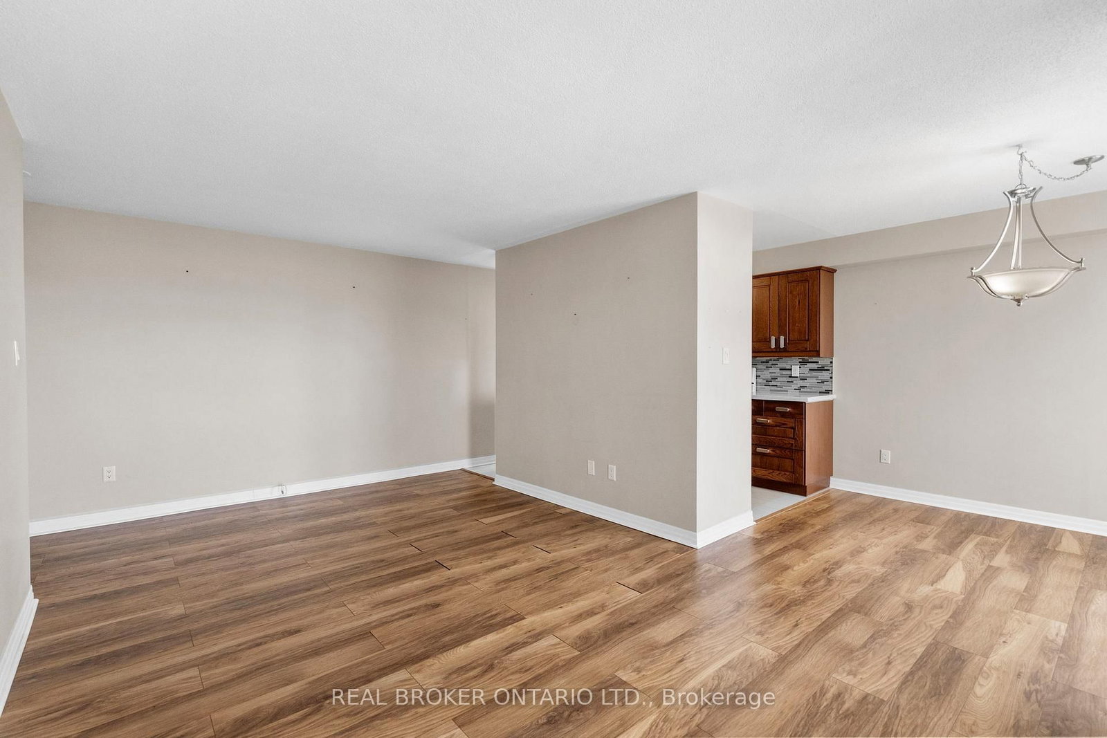 30 Malta Avenue • #1603 • Brampton, ON photo 16
