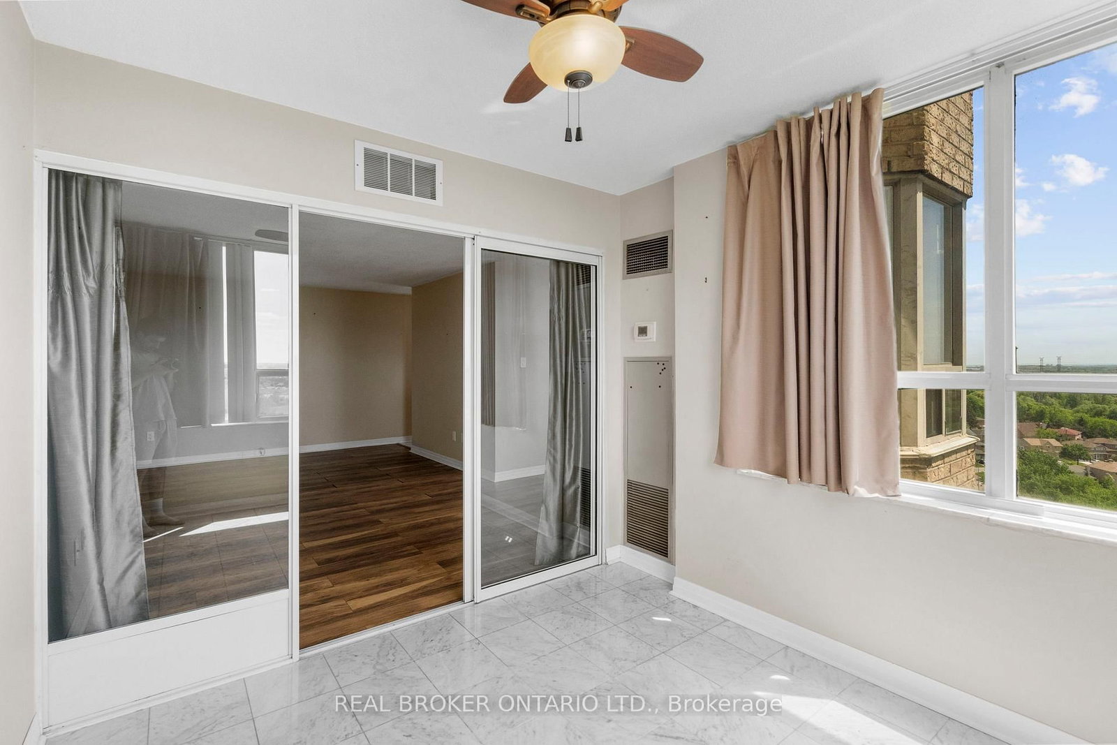 30 Malta Avenue • #1603 • Brampton, ON photo 20