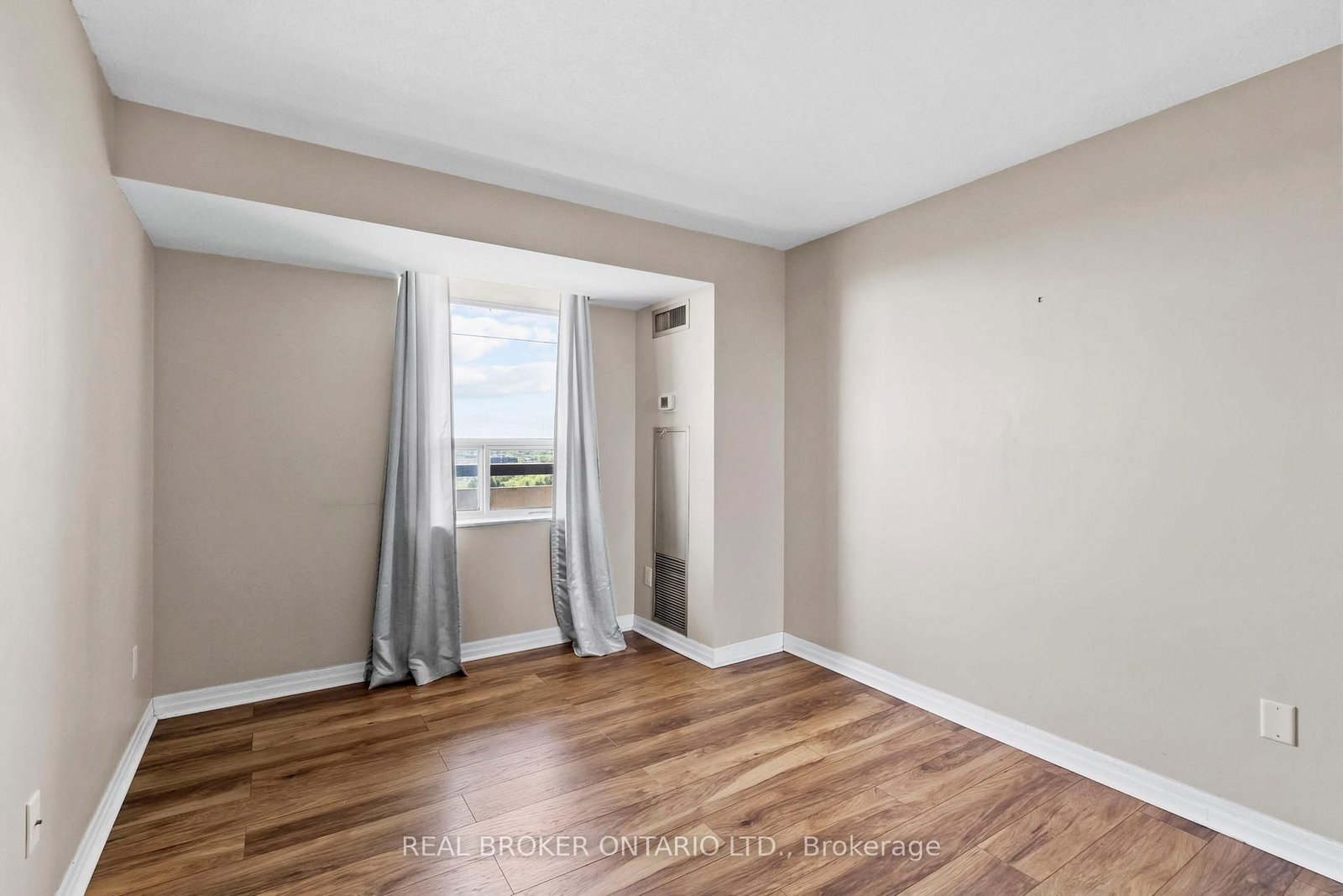 30 Malta Avenue • #1603 • Brampton, ON photo 27