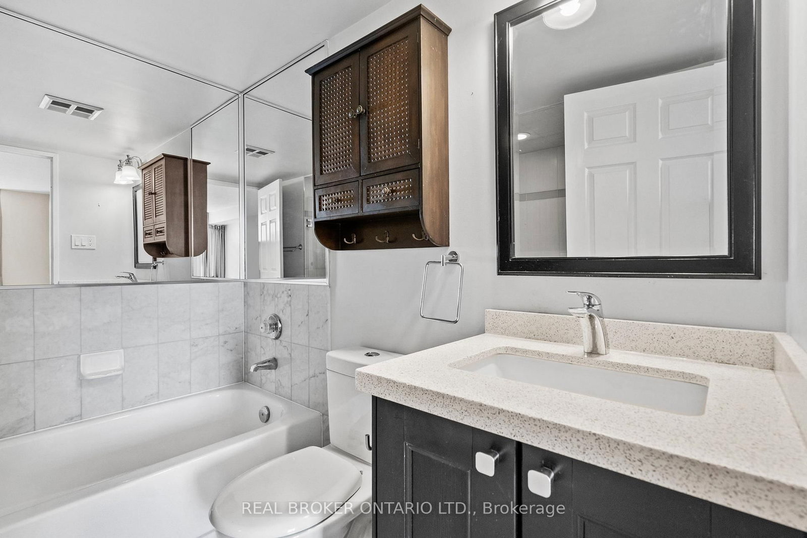 30 Malta Avenue • #1603 • Brampton, ON photo 35