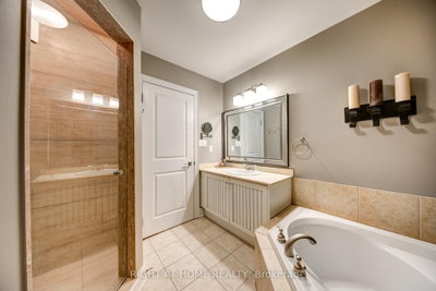 120 Bronte Oakville,ON L6L 3C1 — Photo 22
