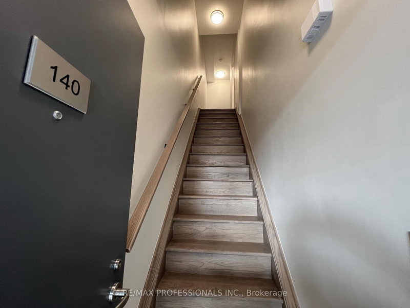 140 - 62 Dixfield Drive