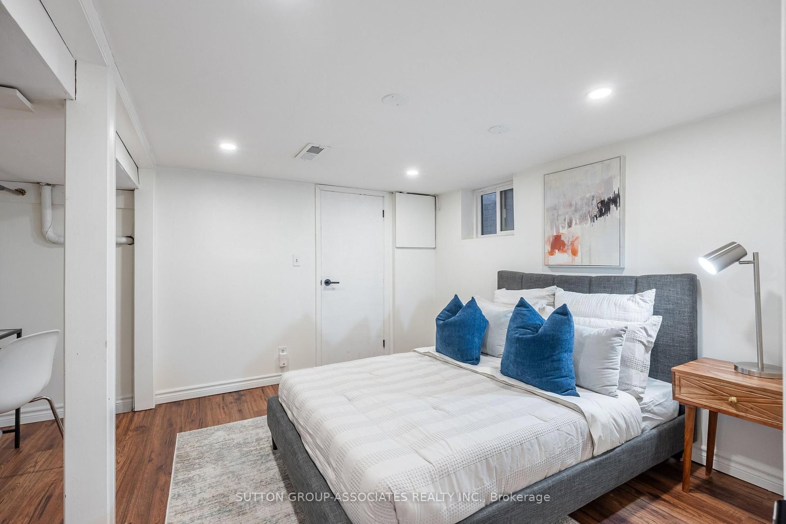 BSMT-10 Innes Avenue, Toronto, ON, photo 4