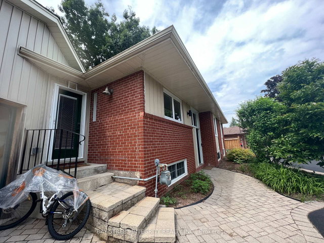 2 - 1339 Pinegrove Road
