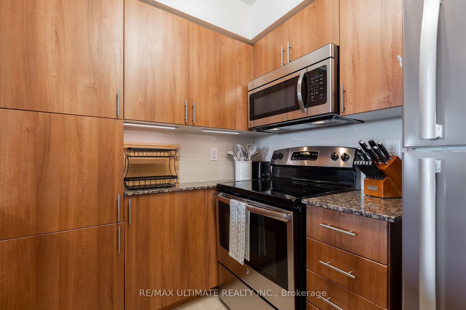 308-830 Lawrence Avenue, Toronto, ON, photo 4