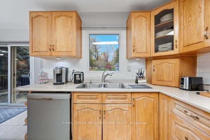 13 Mckee Drive • Caledon, ON photo 18