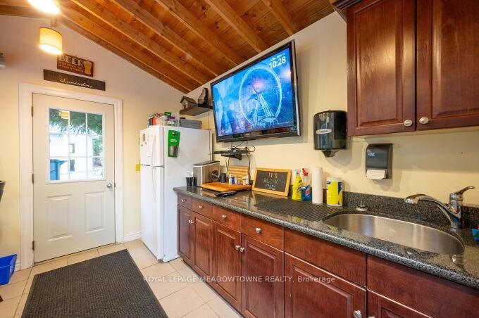 13 Mckee Drive • Caledon, ON photo 39