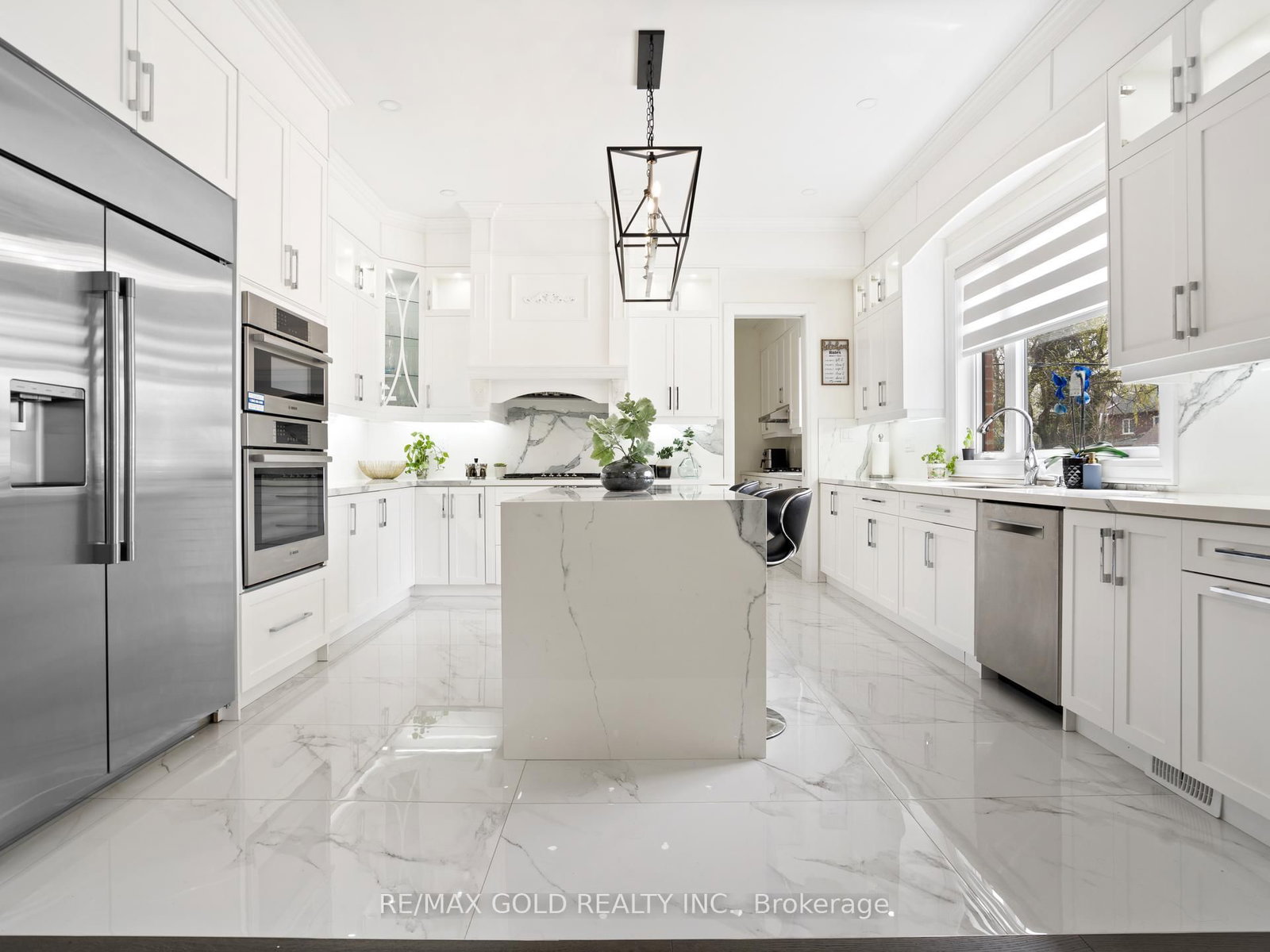 135 S Mill Street • Brampton, ON photo 12