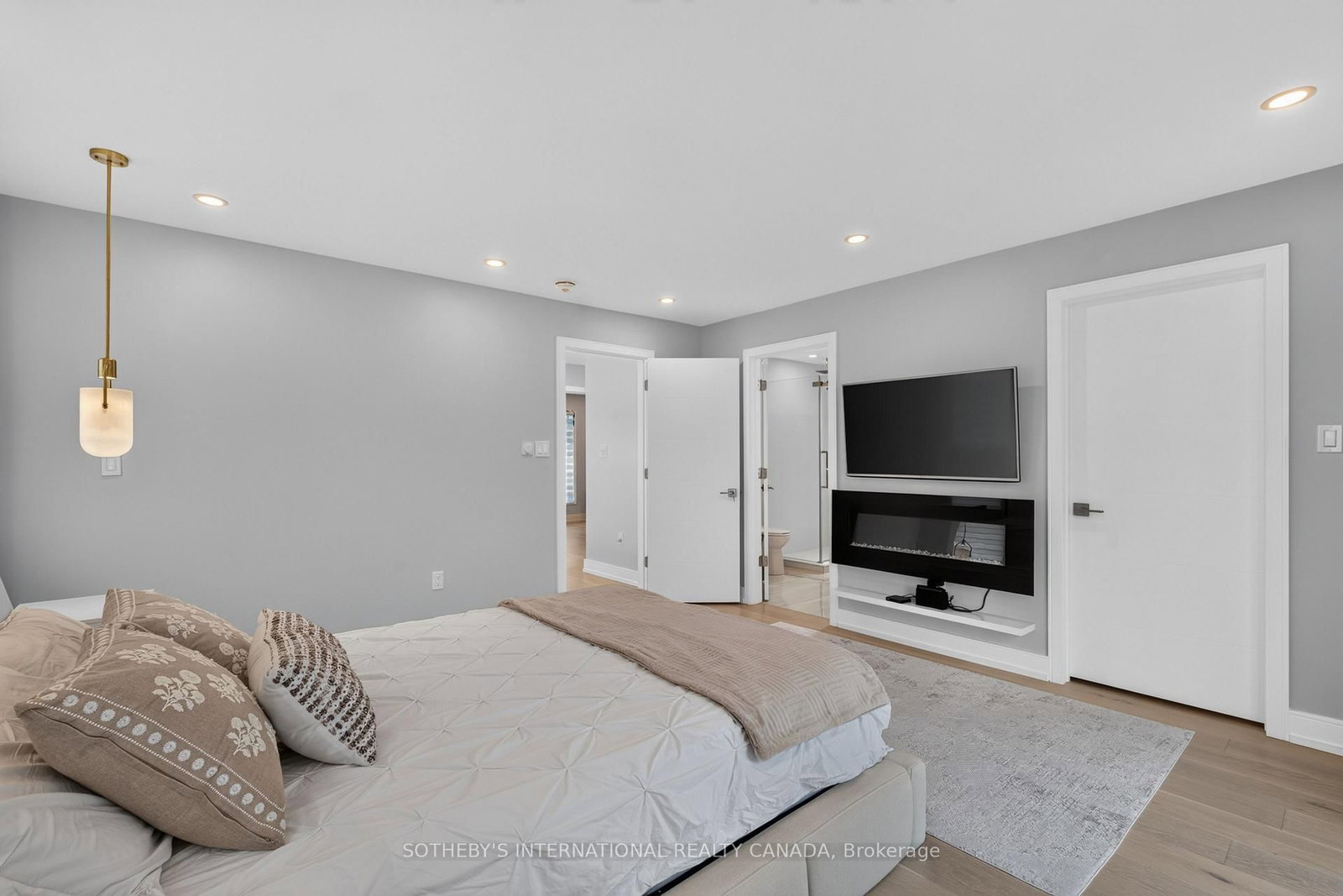 20 Uno Drive • Toronto, ON photo 25