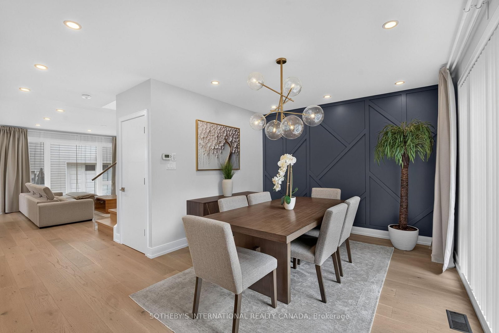 20 Uno Drive • Toronto, ON photo 6