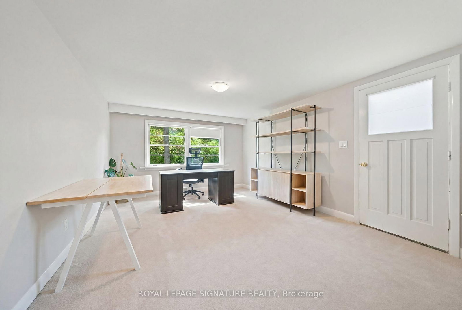 308 South Court S • Burlington, ON photo 25