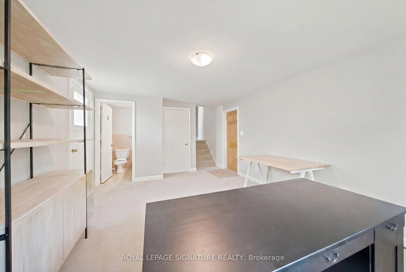 308 South Court S • Burlington, ON photo 26