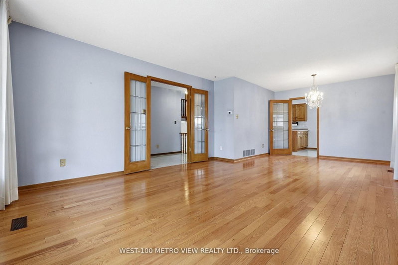 3099 Bentworth Drive