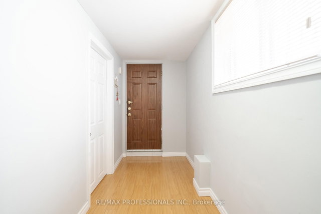 Bsmt - 35A Bowie Avenue