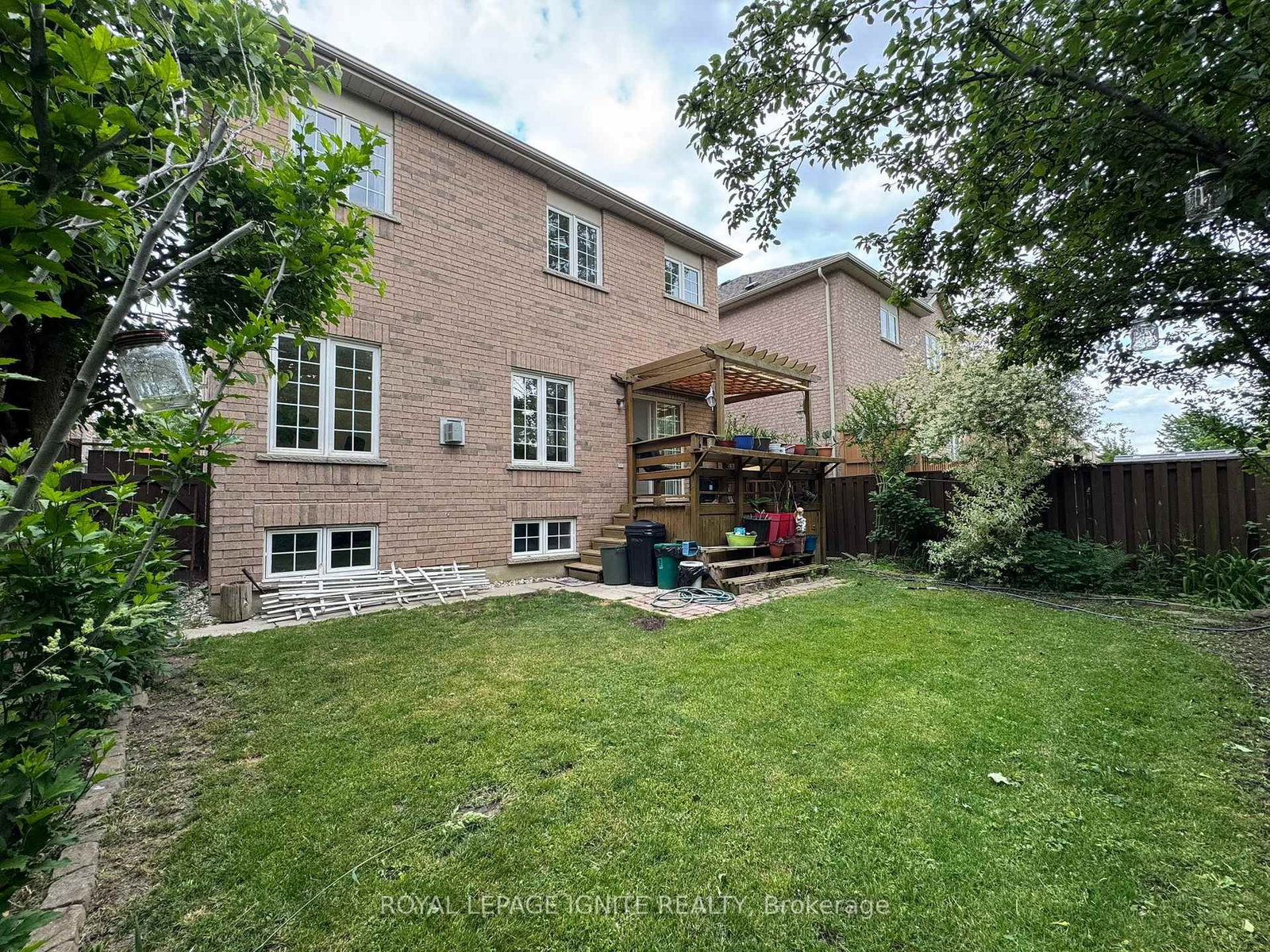 90 Sir Jacobs Crescent • Brampton, ON photo 42