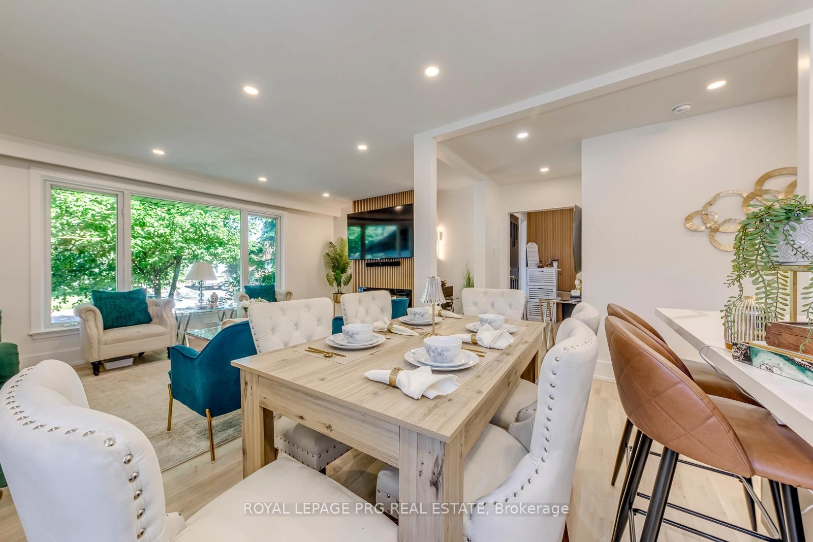 598 Wildwood Drive • Oakville, ON photo 19