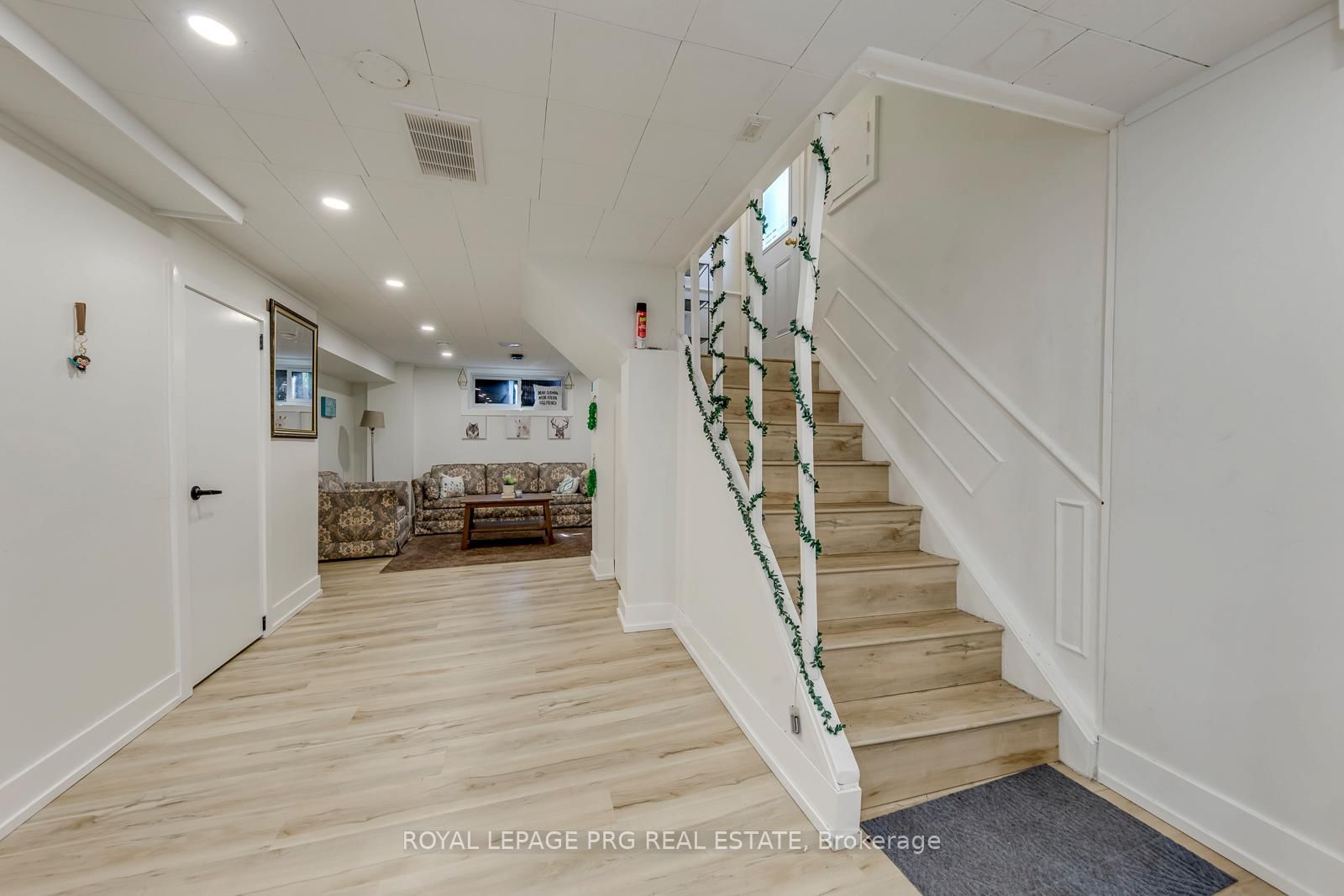 598 Wildwood Drive • Oakville, ON photo 30