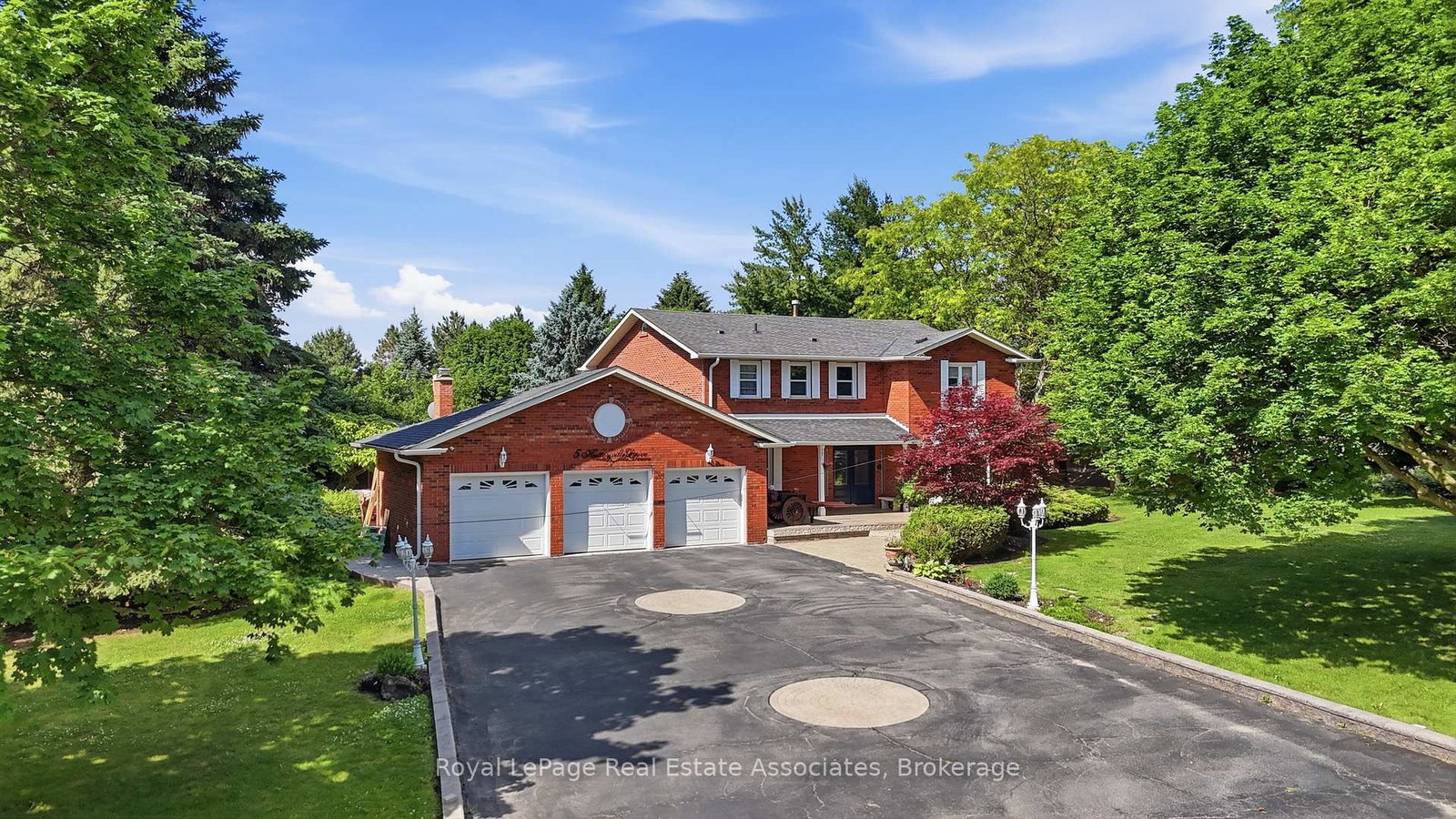 5 Huttonville Drive, Brampton, ON