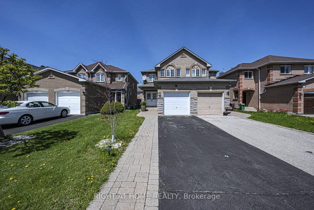 604 Summer Park Crescent