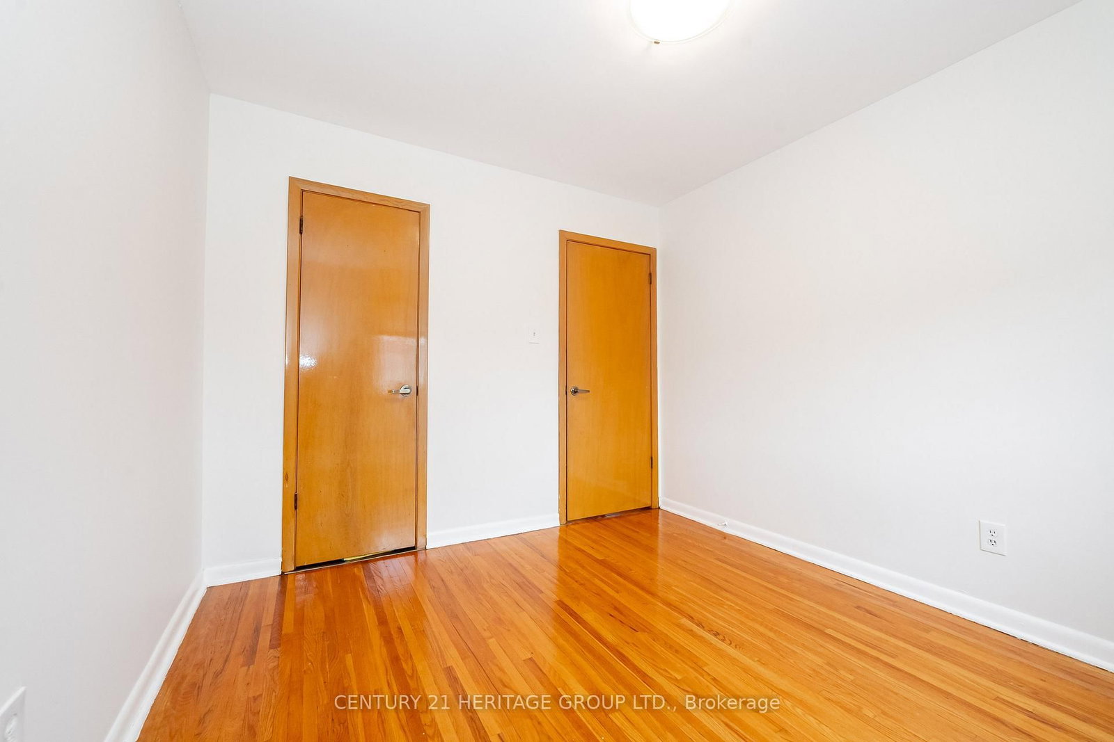 19 Lantos Court • Toronto, ON photo 23