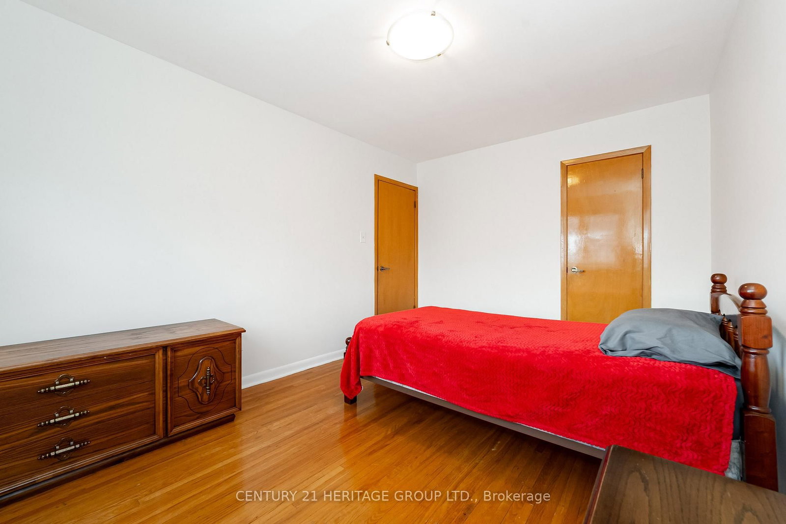 19 Lantos Court • Toronto, ON photo 25