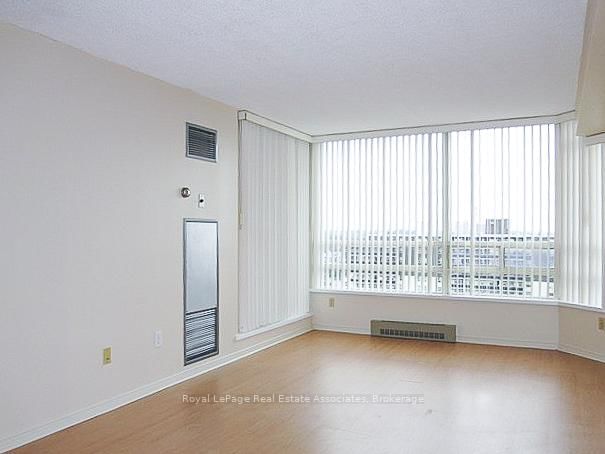1503 - 75 King Street E