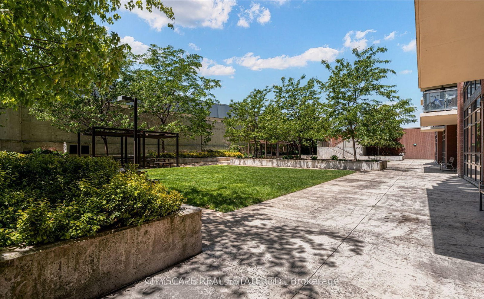 1420 Dupont Street • #2303 • Toronto, ON photo 21