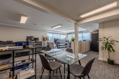 Unit 8 — 2601 Matheson Boulevard — more photos