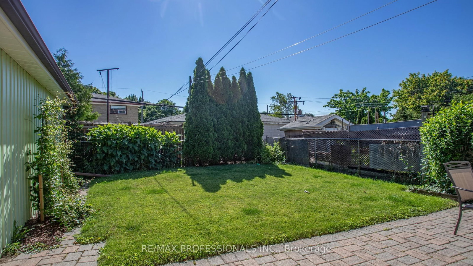 19 Davelayne Road • Toronto, ON photo 21