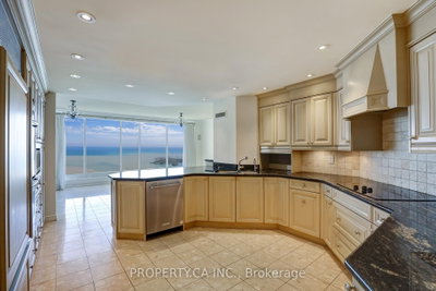 Unit 3701 — 2045 Lake Shore Boulevard W — photo 4