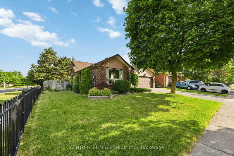 112 Blackthorn Lane