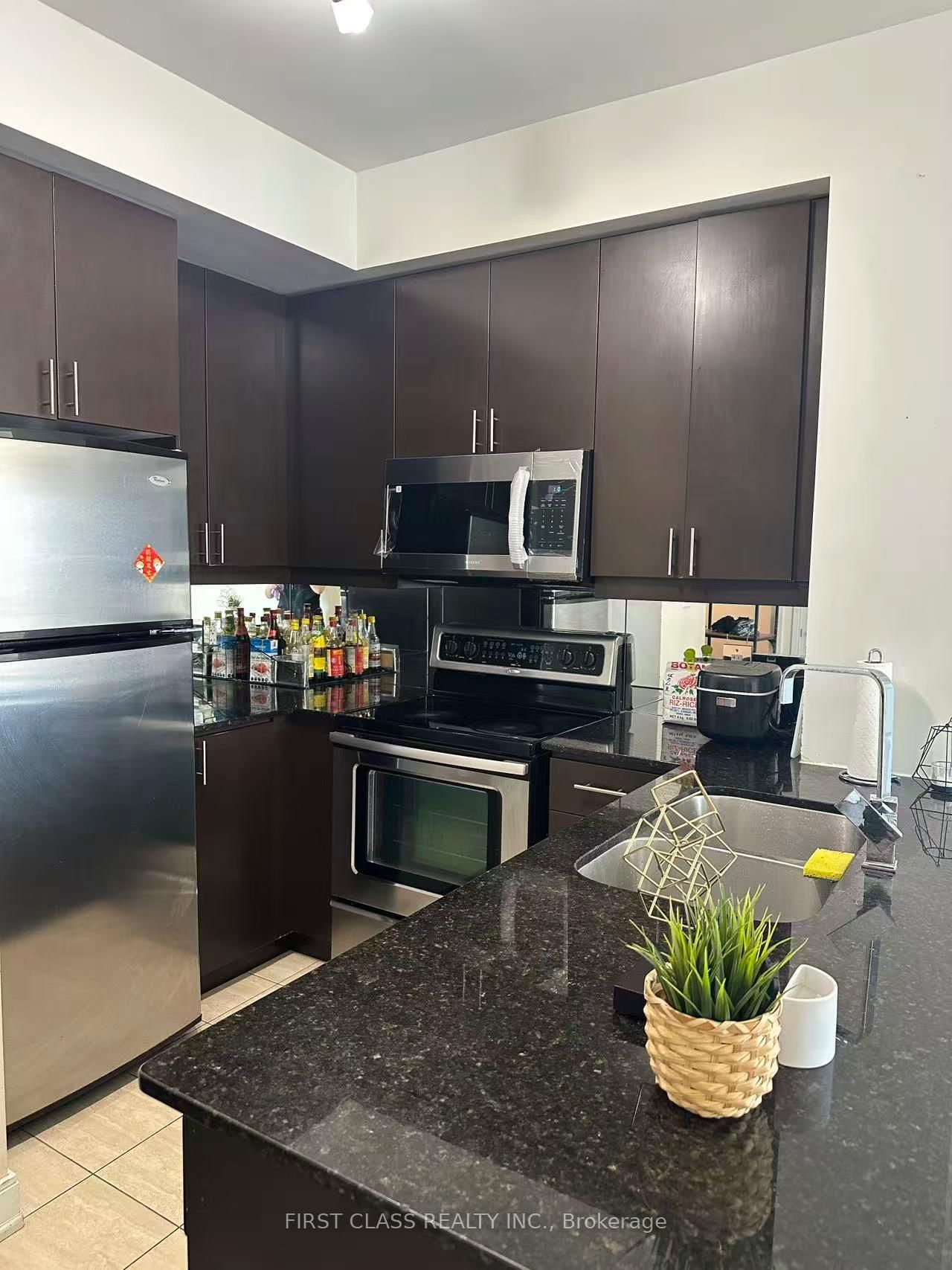 60 Absolute Avenue • #3104 • Mississauga, ON photo 4