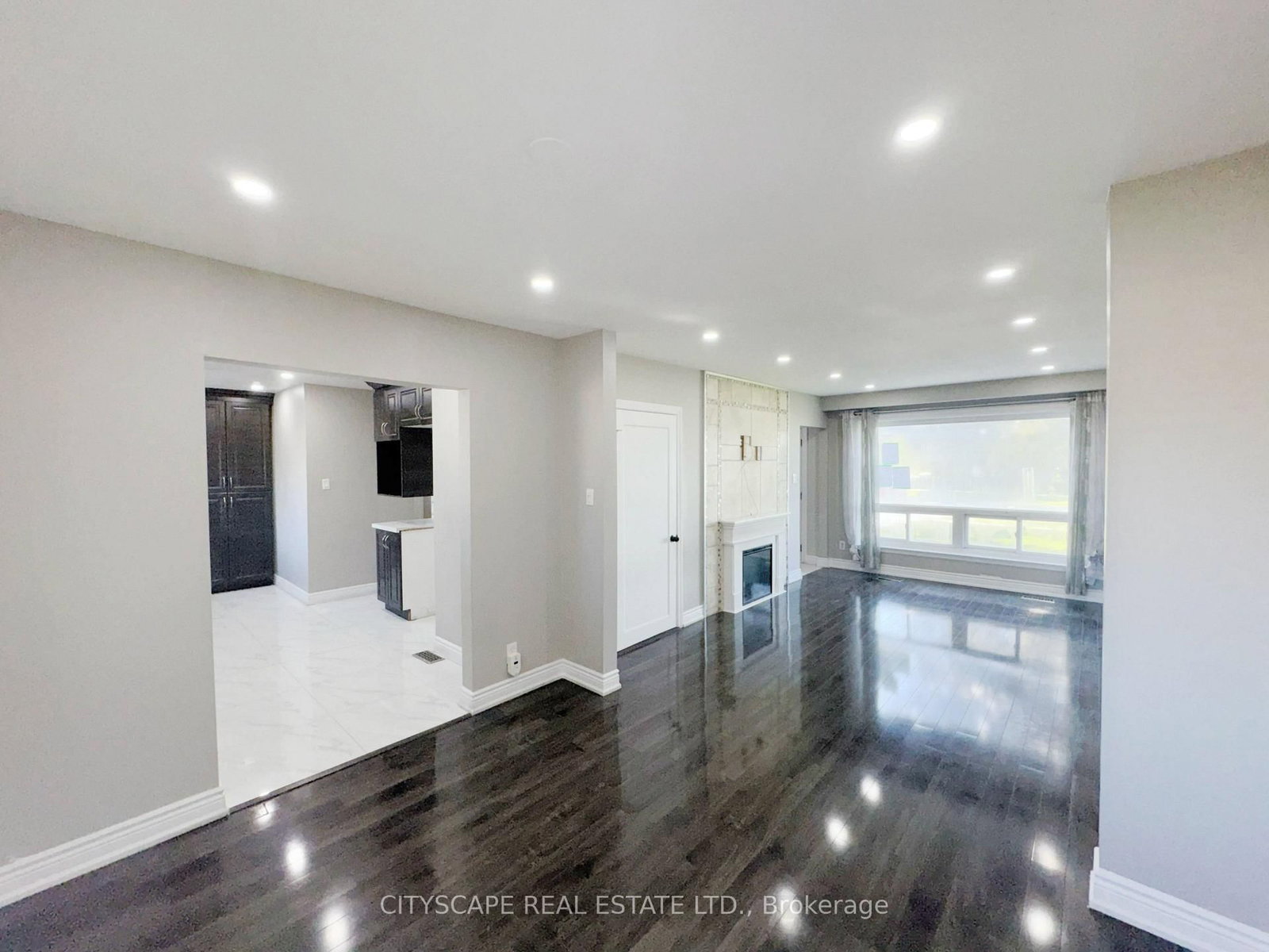 345 Silverstone Drive • Toronto, ON photo 11