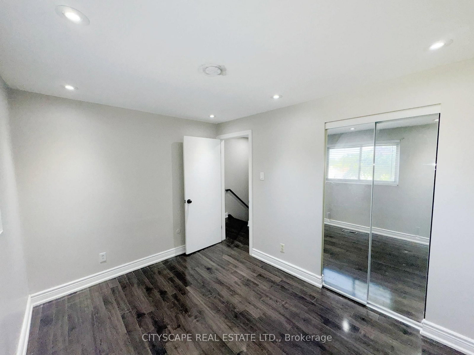 345 Silverstone Drive • Toronto, ON photo 25