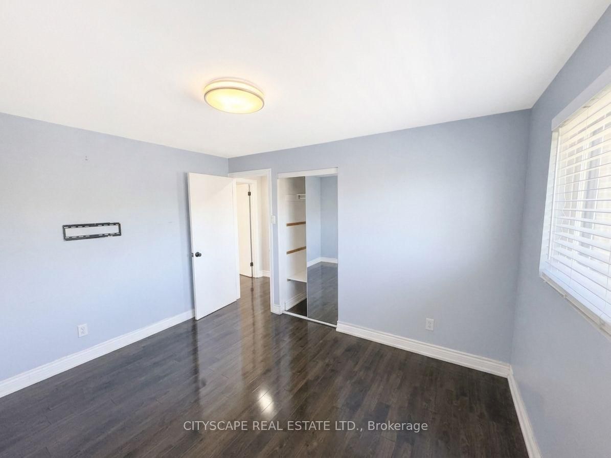 345 Silverstone Drive • Toronto, ON photo 32