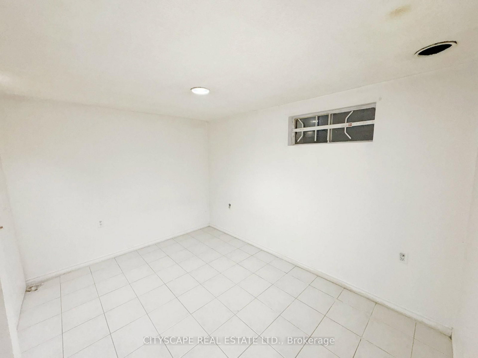 345 Silverstone Drive • Toronto, ON photo 36