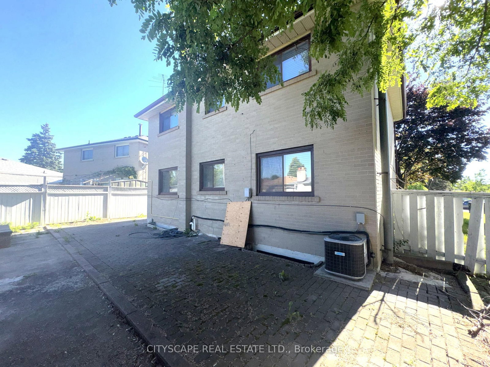 345 Silverstone Drive • Toronto, ON photo 45