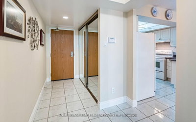 310 Mill Brampton,ON L6Y 3B1 — Photo 11