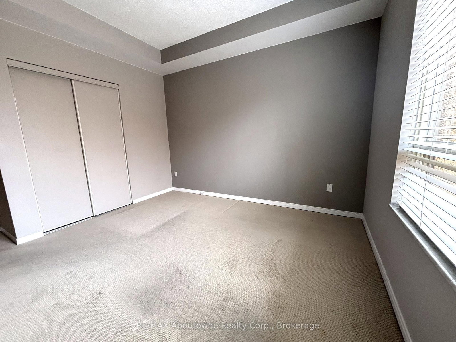 2511 Lakeshore Road W • #406 • Oakville, ON photo 20